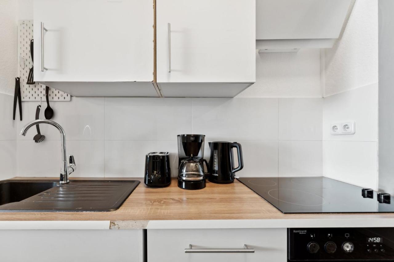 Sweet Central Tiny Apartment For 4 People Берлин Экстерьер фото